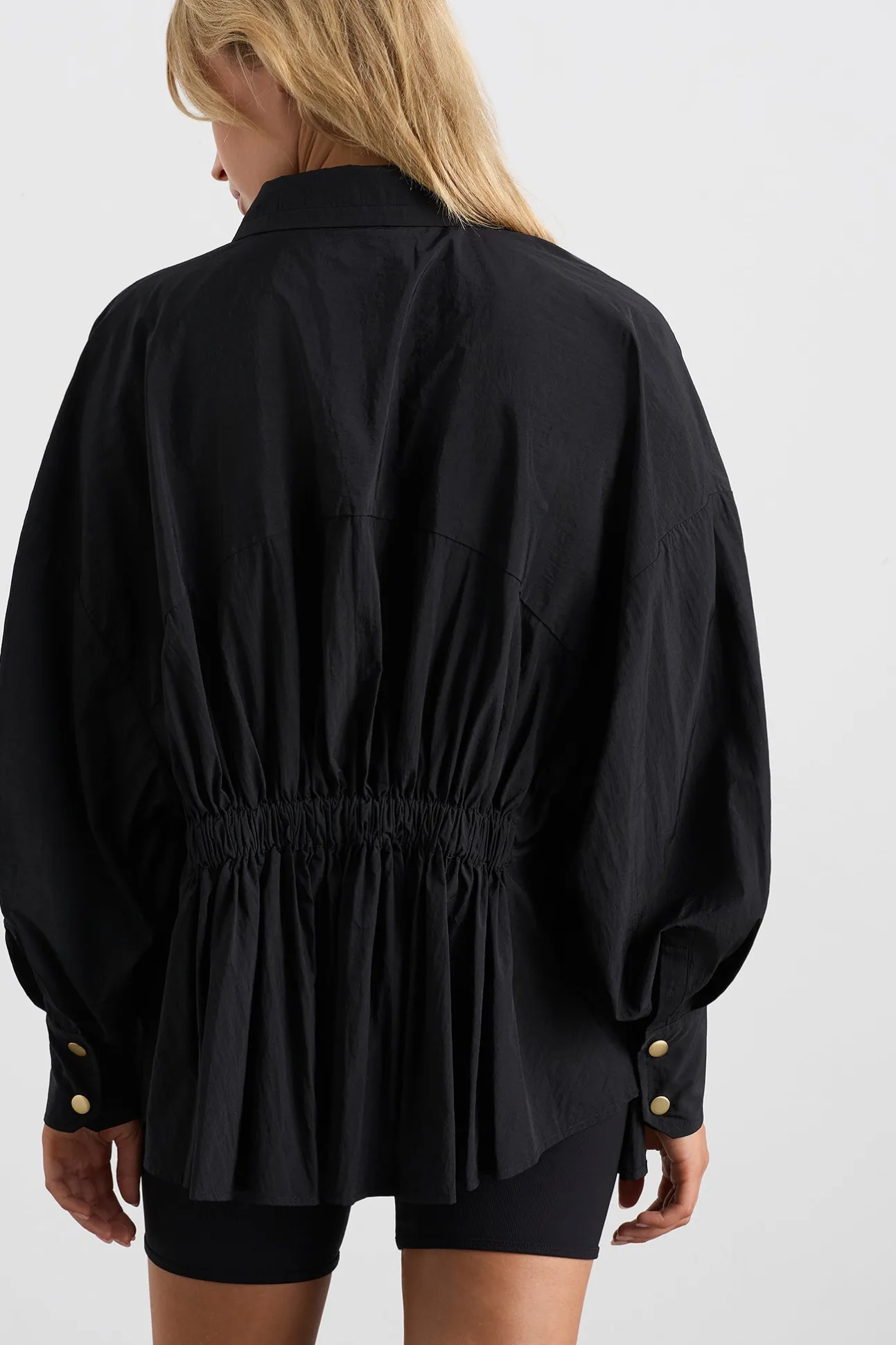 elastic_spray_windbreaker_4.webp Elastic Spray Windbreaker 430