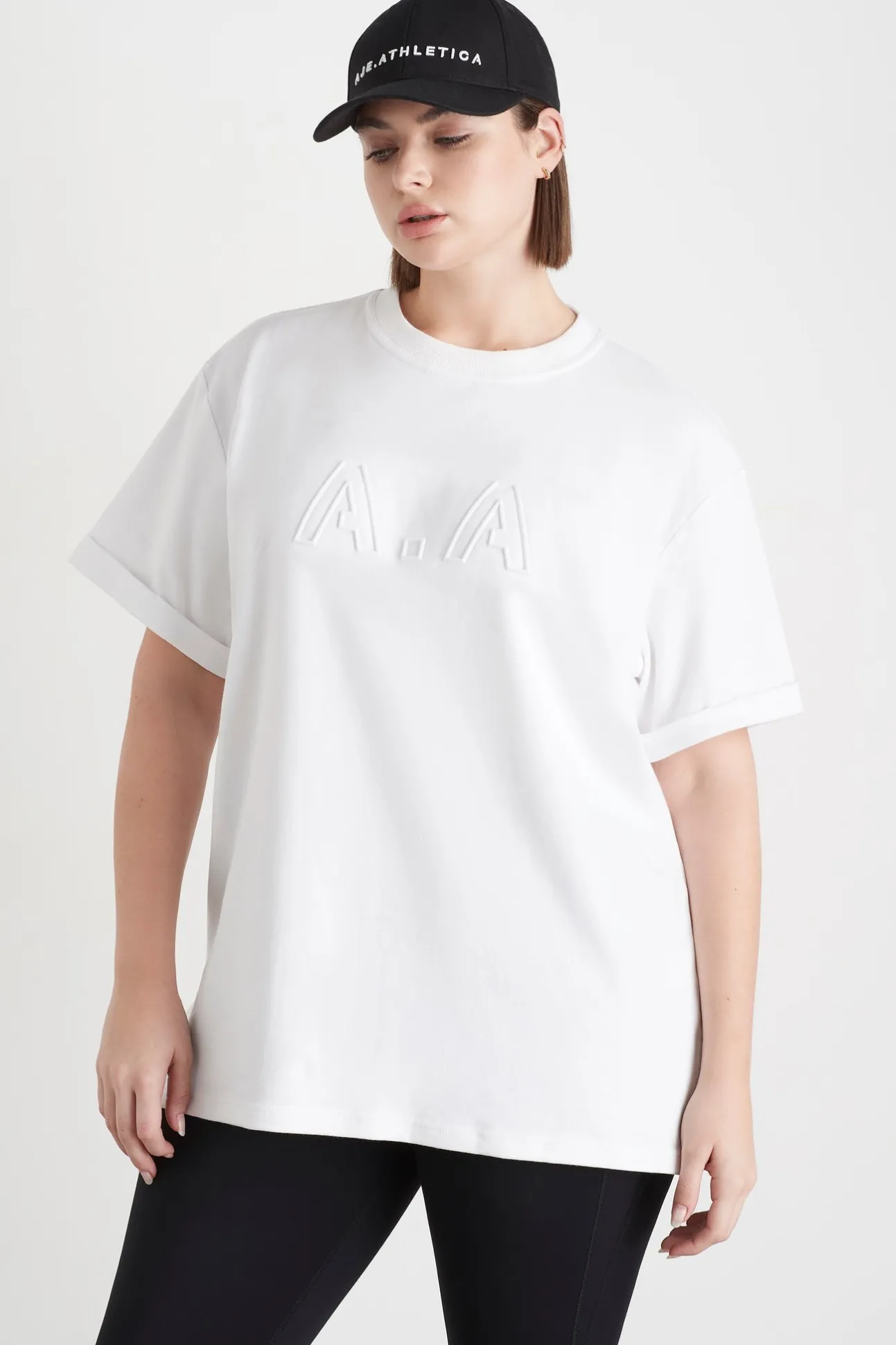 embossed_classic_logo_tsh_10.webp Embossed Classic Logo T-Shirt 103
