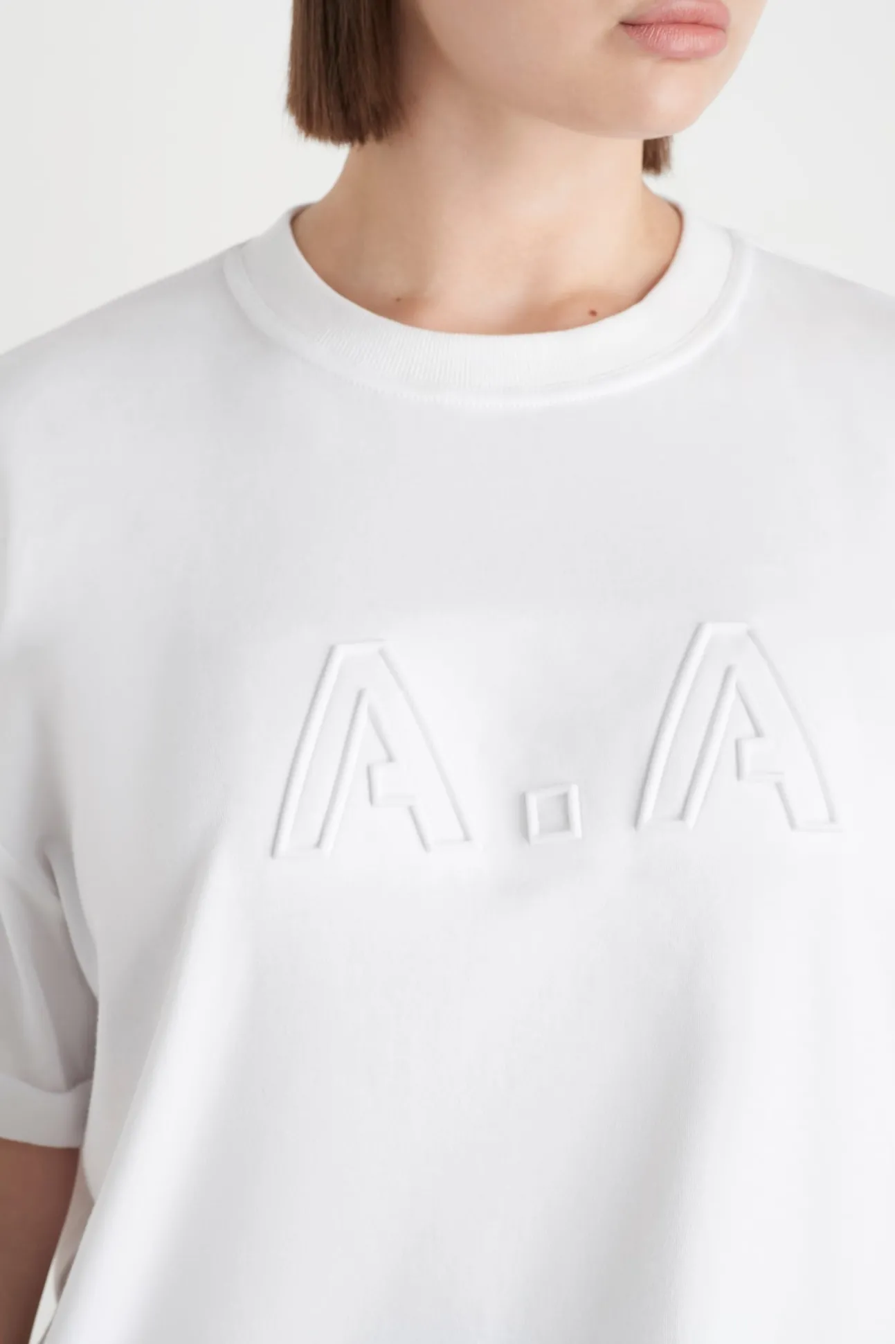 embossed_classic_logo_tsh_12.webp Embossed Classic Logo T-Shirt 103
