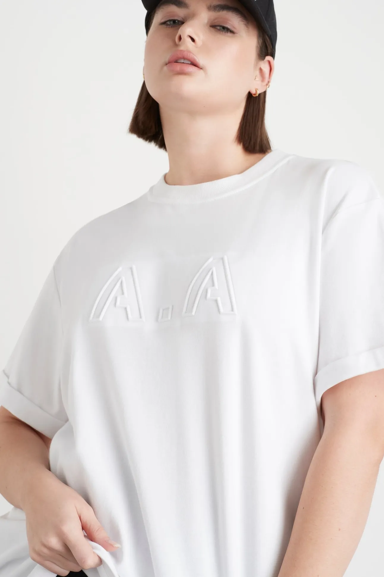 embossed_classic_logo_tsh_13.webp Embossed Classic Logo T-Shirt 103