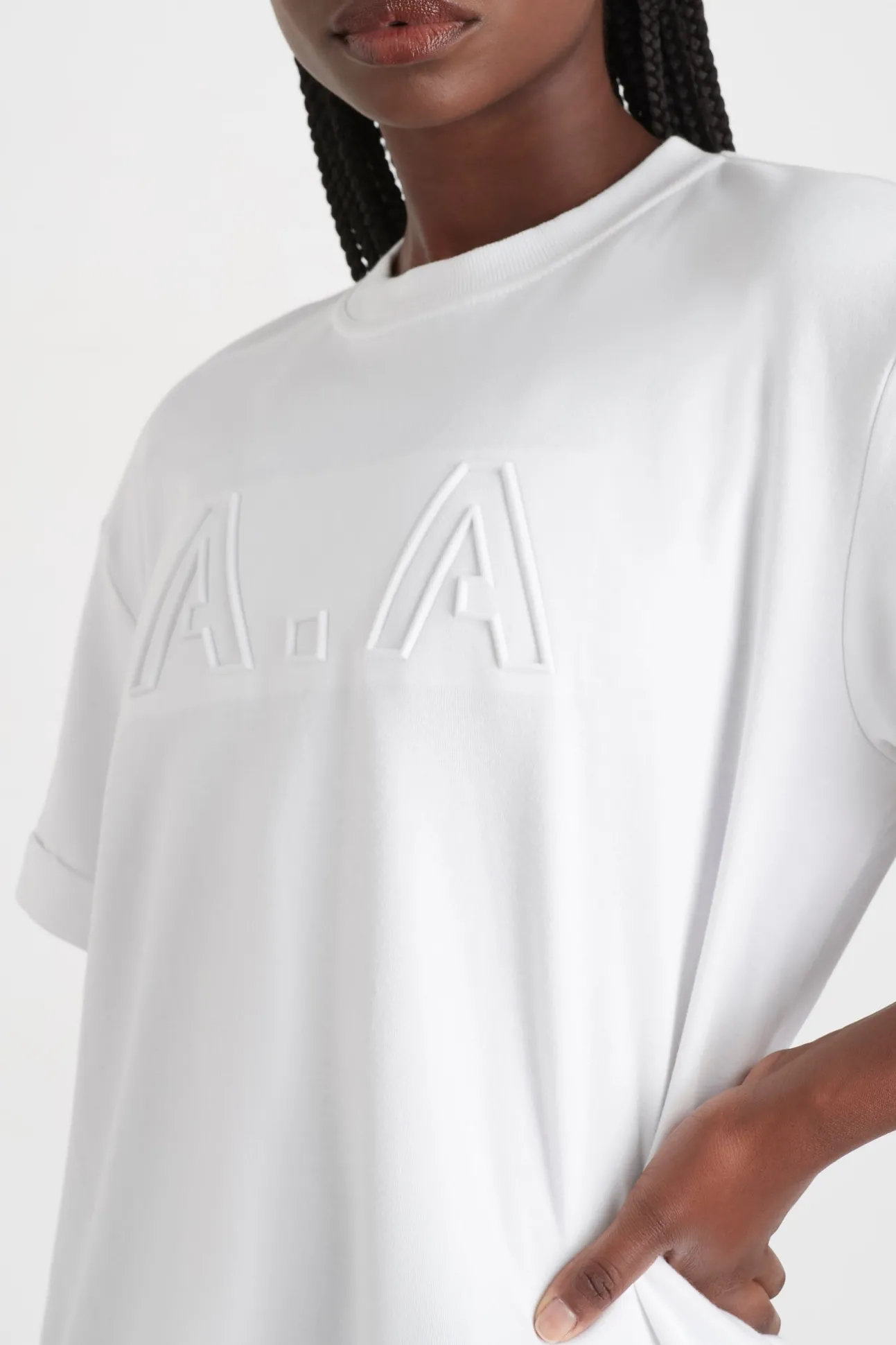 embossed_classic_logo_tsh_3.webp Embossed Classic Logo T-Shirt 103
