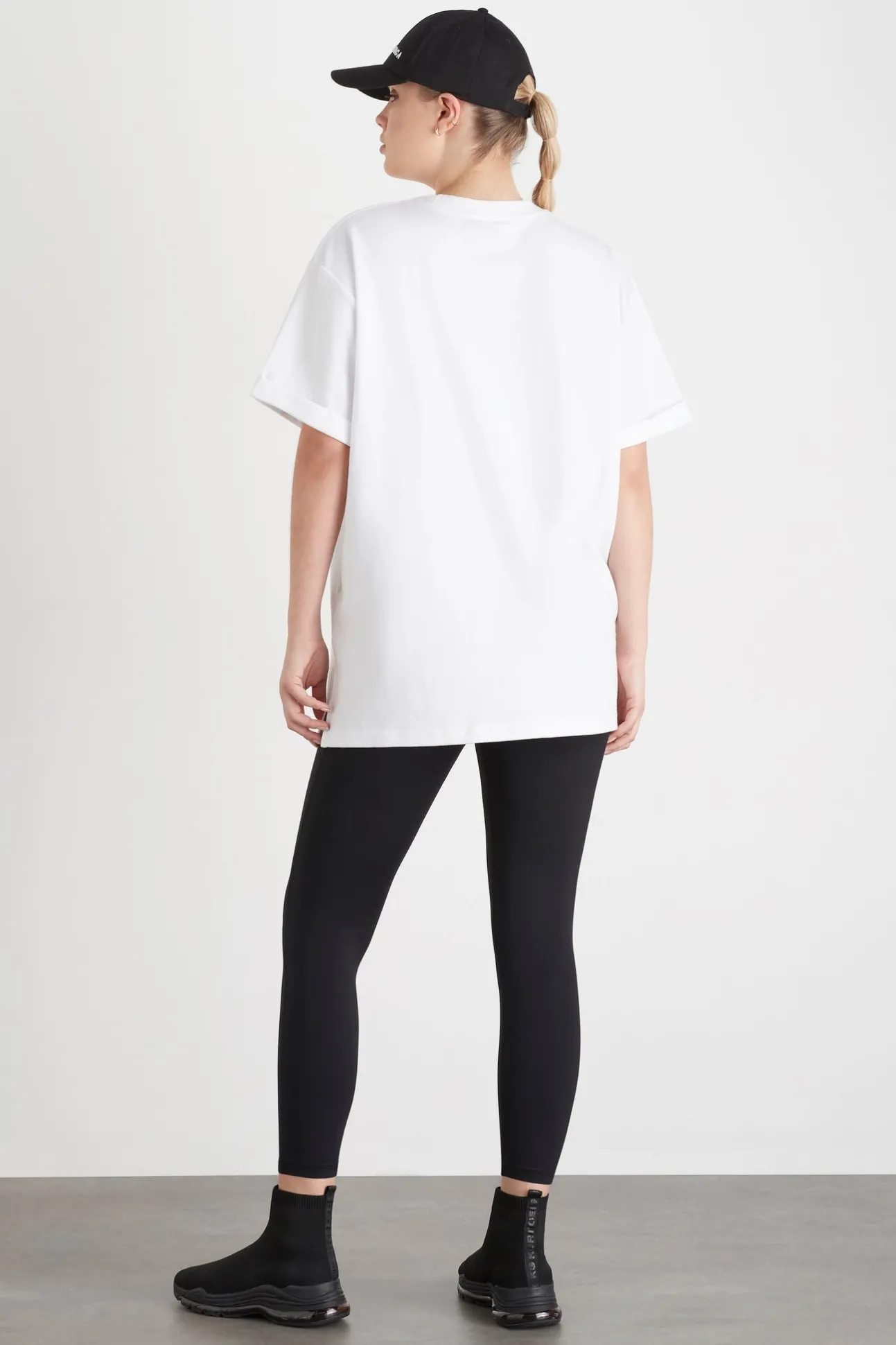 embossed_classic_logo_tsh_9.webp Embossed Classic Logo T-Shirt 103