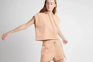 Embossed Classic Short Sleeve Cropped Hoodie 402