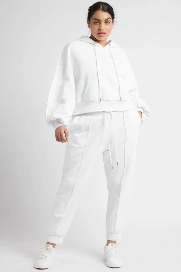 Essential Cropped Hoodie 405