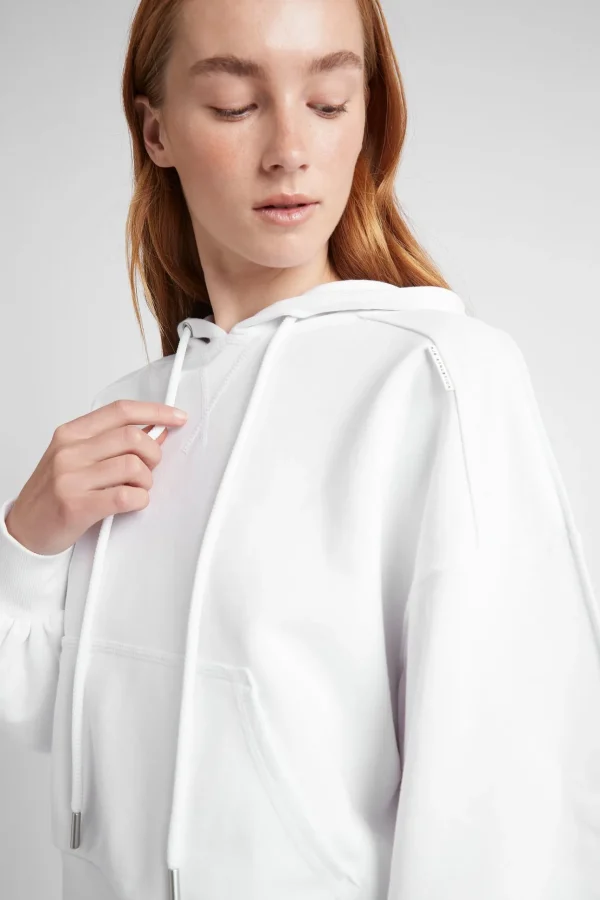 Essential Cropped Hoodie 405