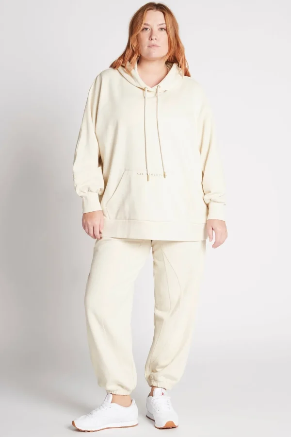 Essential Hoodie 411