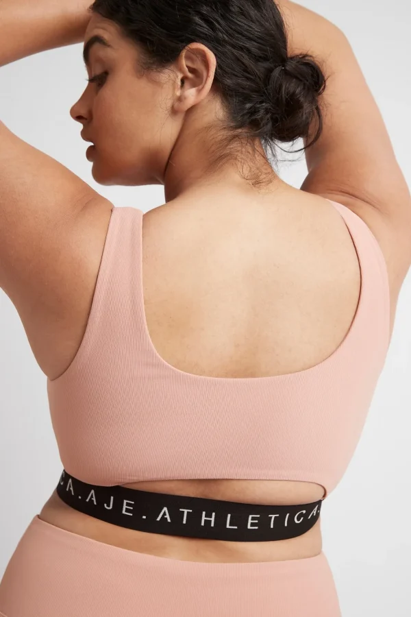 Essential Sports Bra 302