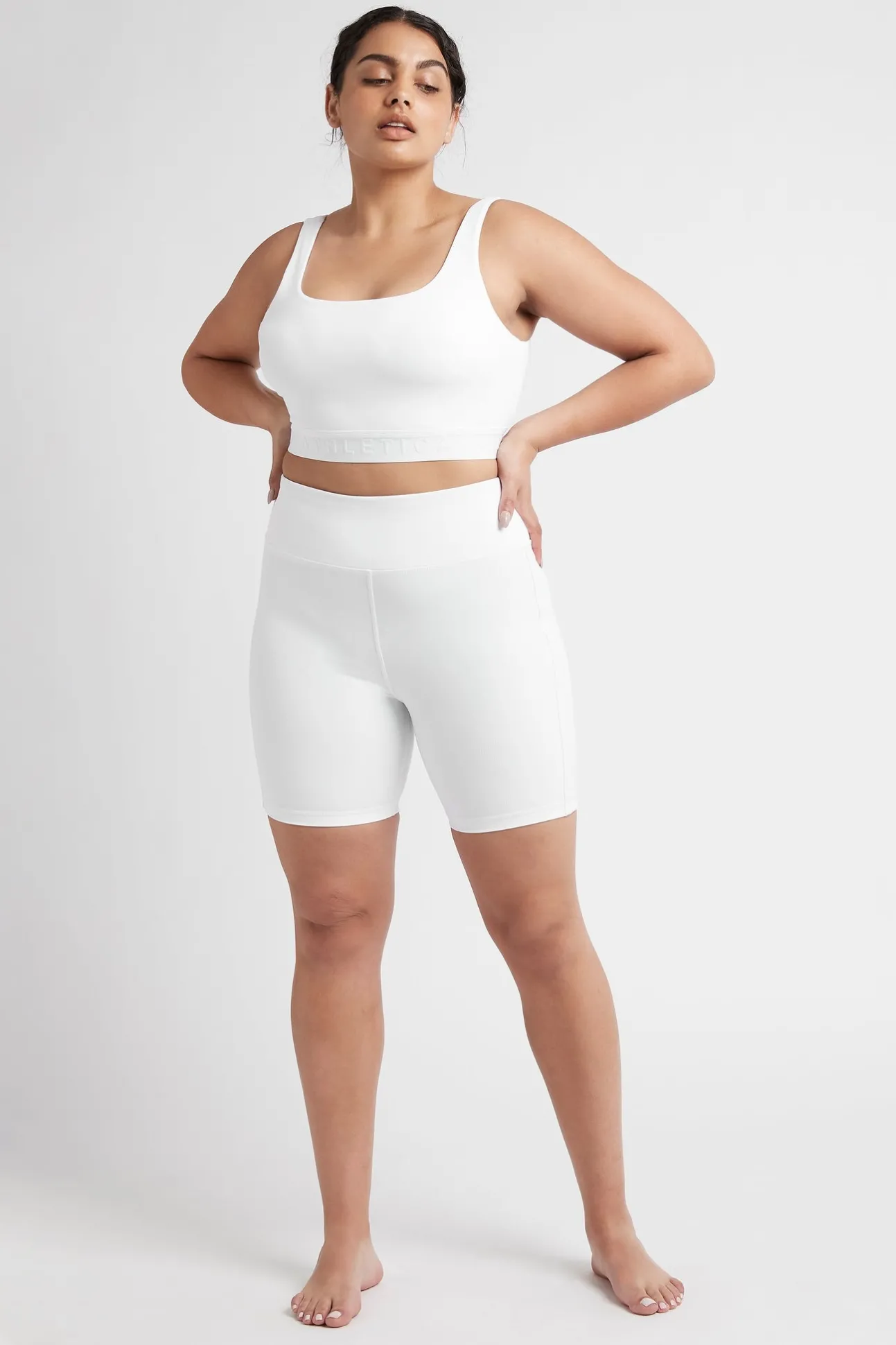 essential_sports_bra__17.webp Essential Sports Bra 302