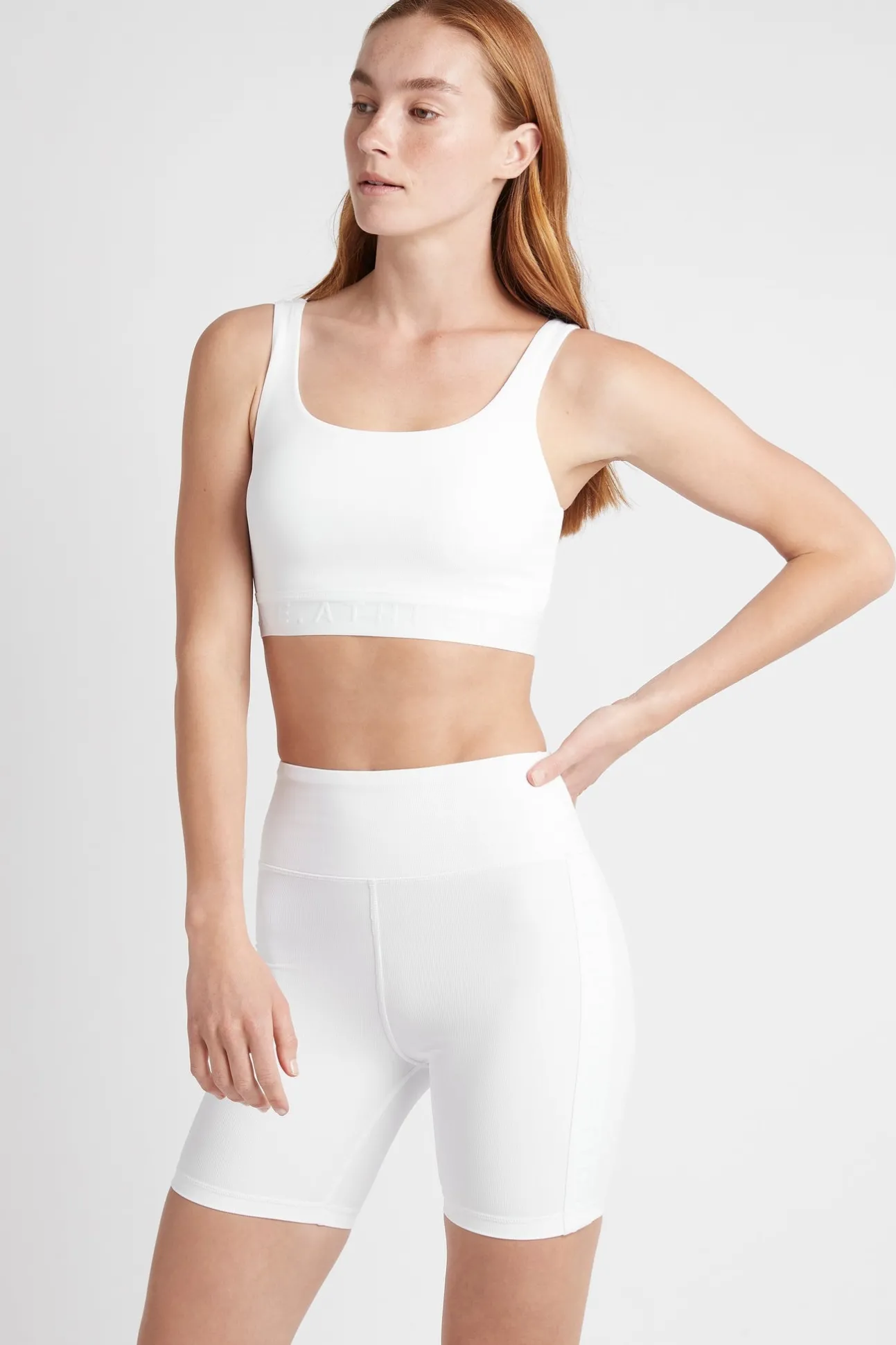 essential_sports_bra__2-2.webp Essential Sports Bra 302