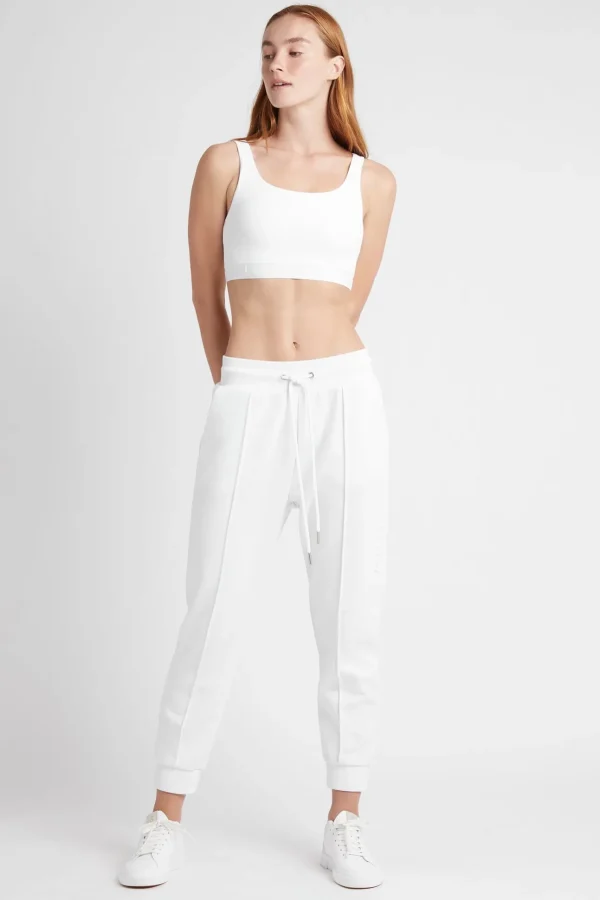 Essential Sports Bra 302