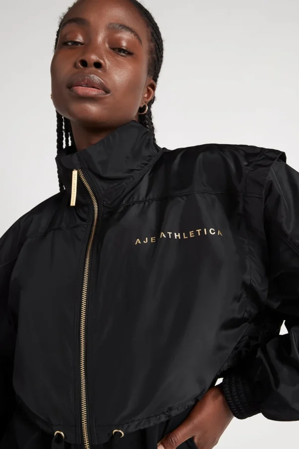Essential Windbreaker Jacket 718