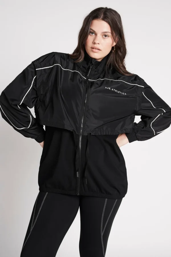 Essential Windbreaker Jacket 718