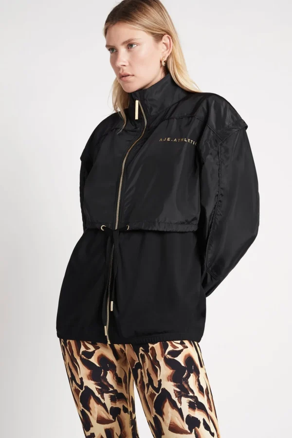 Essential Windbreaker Jacket 718