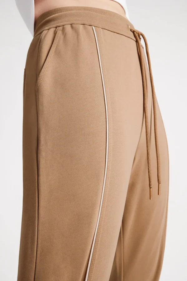 Fleece Contrast Piping Trackpants 504