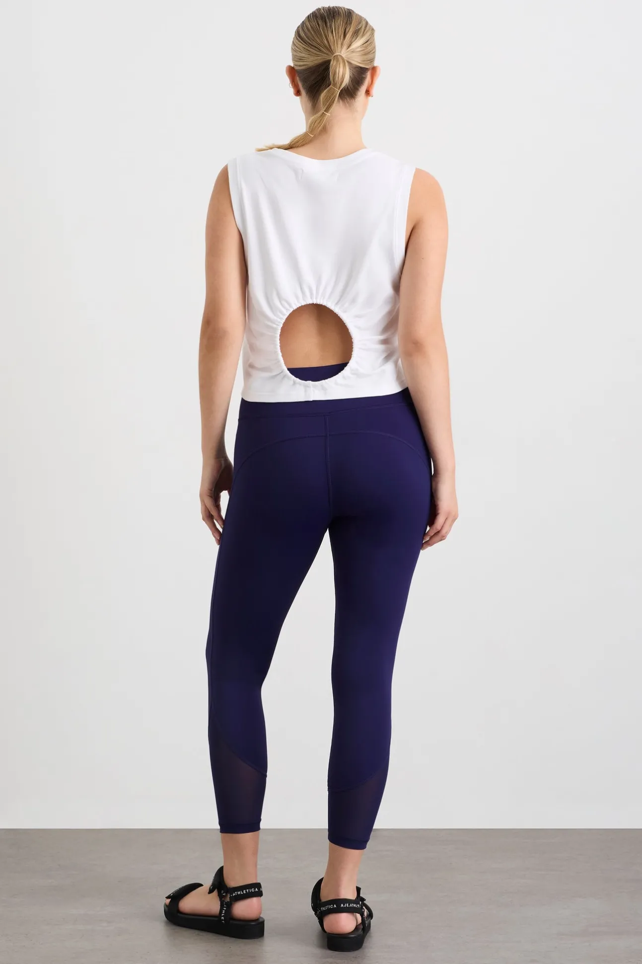 gathered_keyhole_crop_tan_10.webp Gathered Keyhole Crop Tank 145