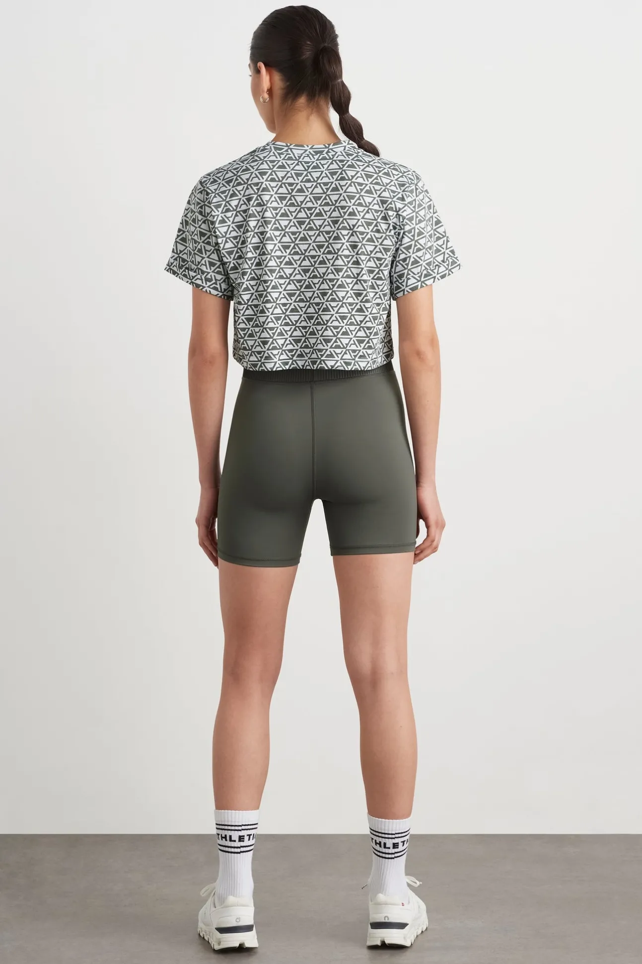 geo_print_crop_tshirt__4.webp Geo Print Crop T-Shirt 105