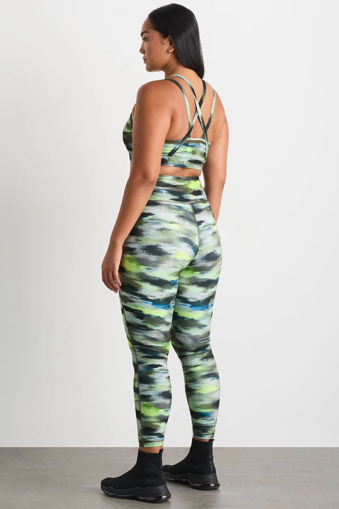 high_rise__legging__10-5.webp High Rise 7/8 Legging 203