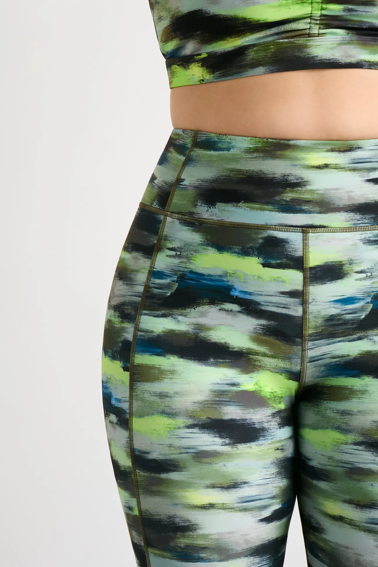 high_rise__legging__13-4.webp High Rise 7/8 Legging 203