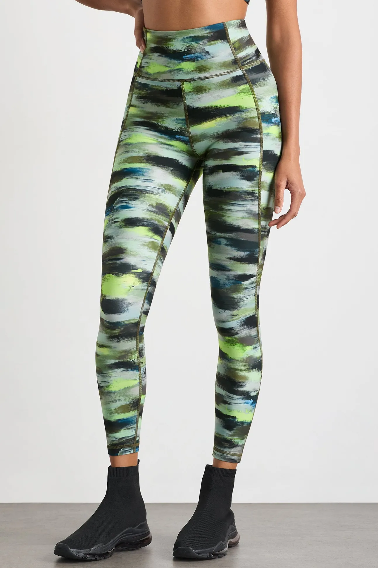 high_rise__legging__2-5.webp High Rise 7/8 Legging 203