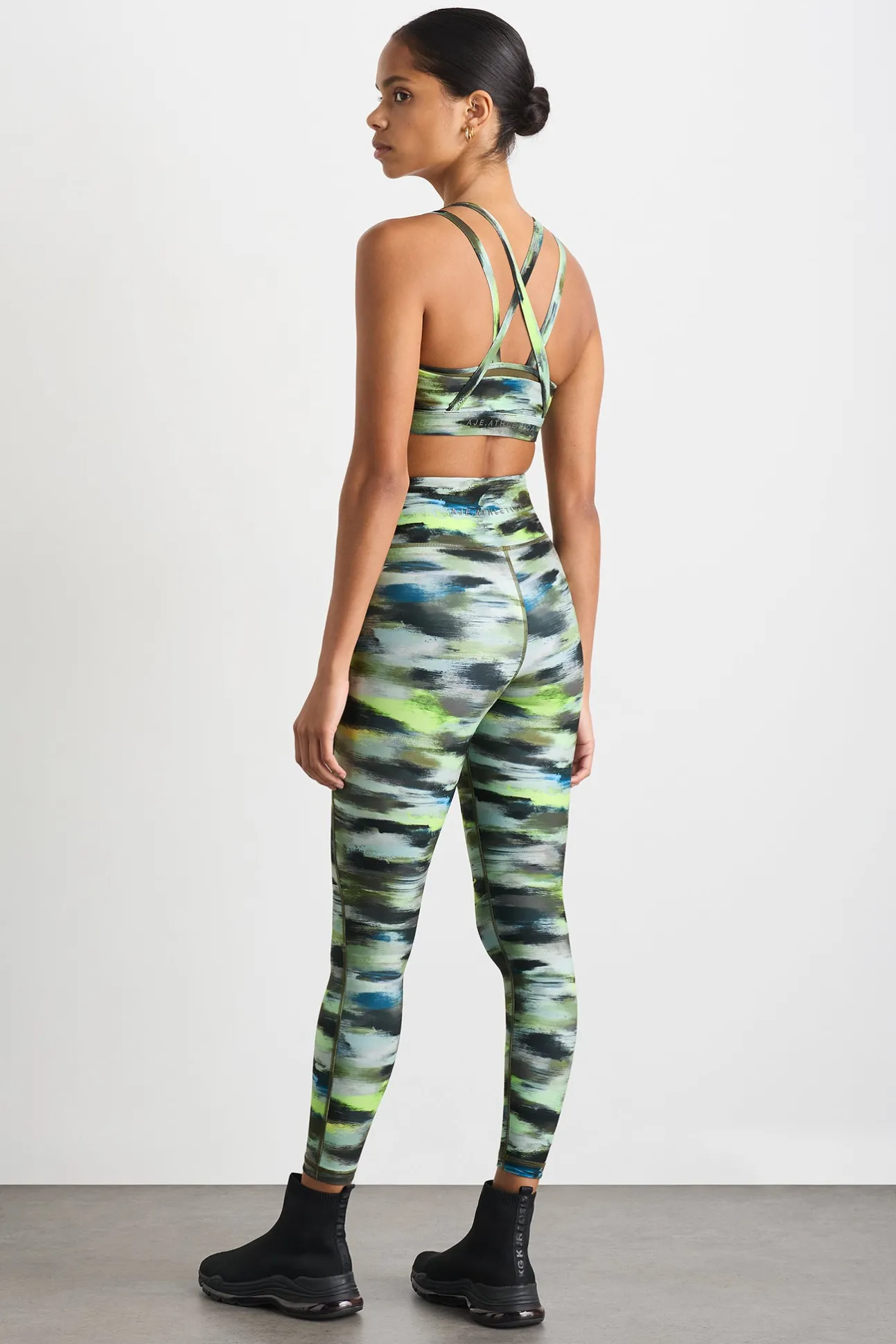 high_rise__legging__5-5.webp High Rise 7/8 Legging 203