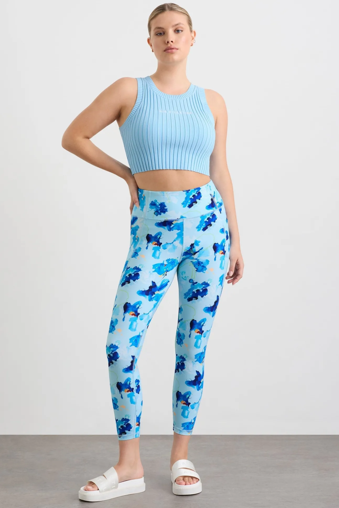 high_rise__legging__6-4.webp High Rise 7/8 Legging 203