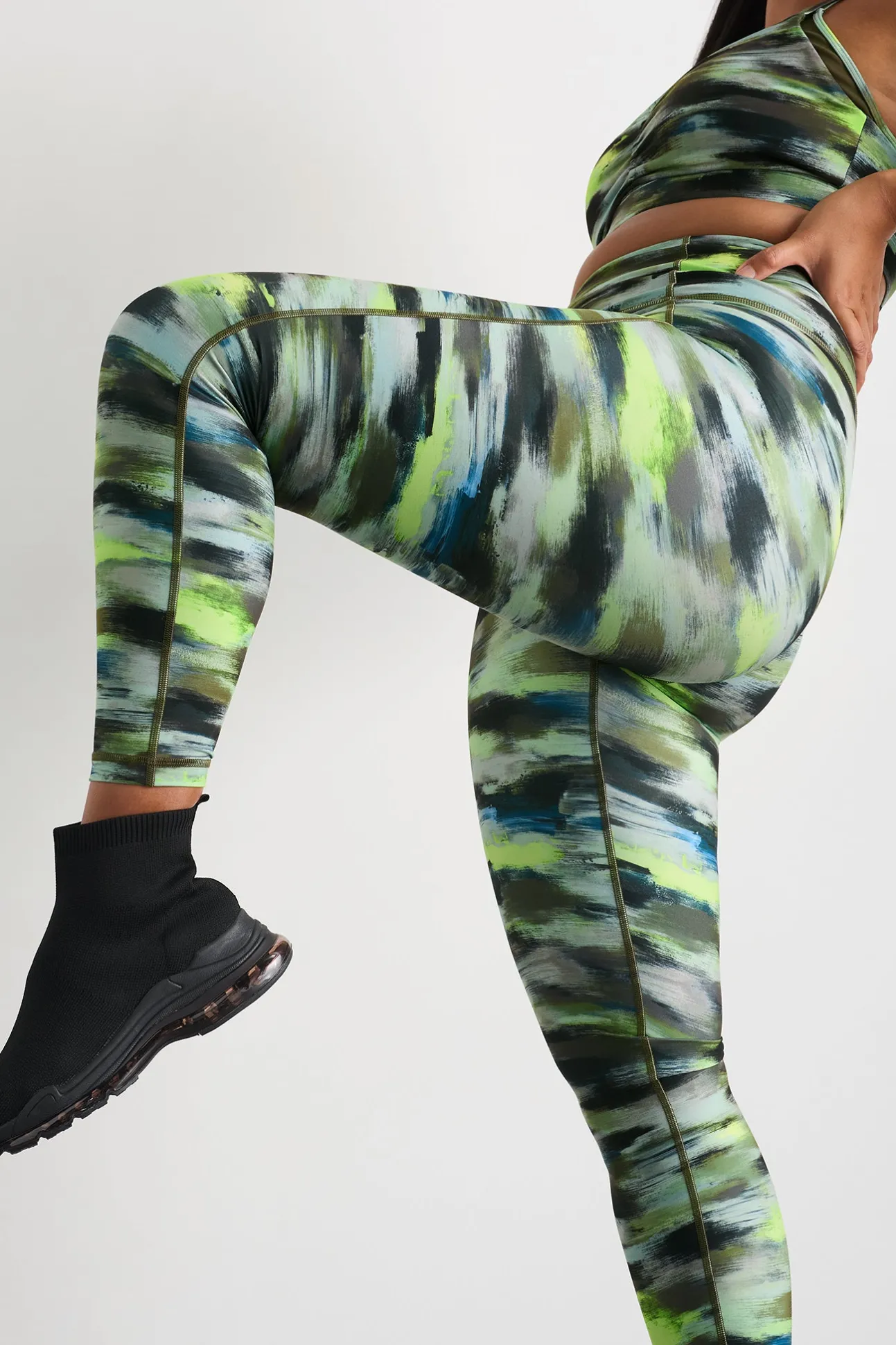 high_rise__legging__9-5.webp High Rise 7/8 Legging 203