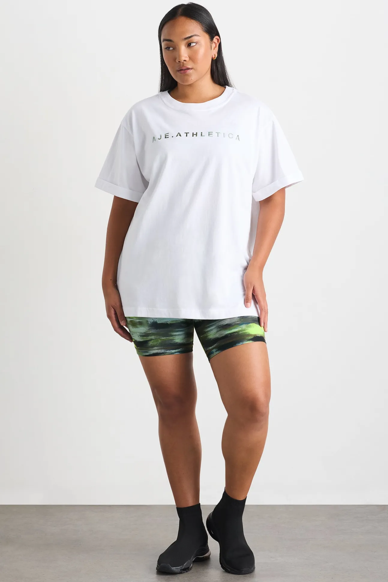 high_rise_bike_shorts__11-3.webp High Rise Bike Shorts 607