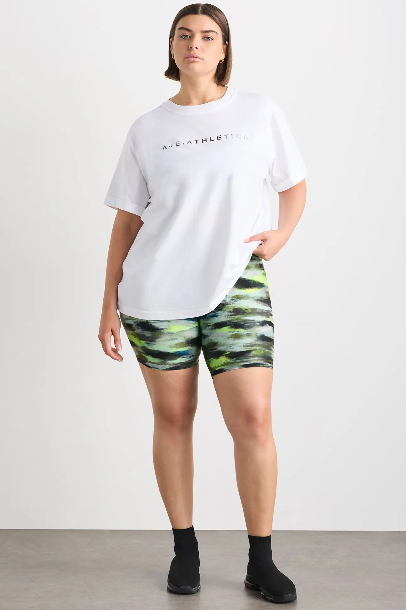 high_rise_bike_shorts__16-2.webp High Rise Bike Shorts 607