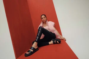 High Rise Contrast Stitch Logo Full Length Legging 203