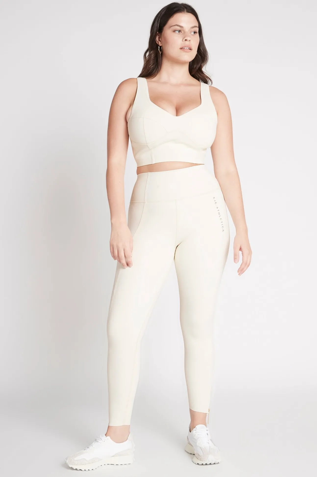 high_rise_full_length_leg_5.webp High Rise Full Length Legging 216