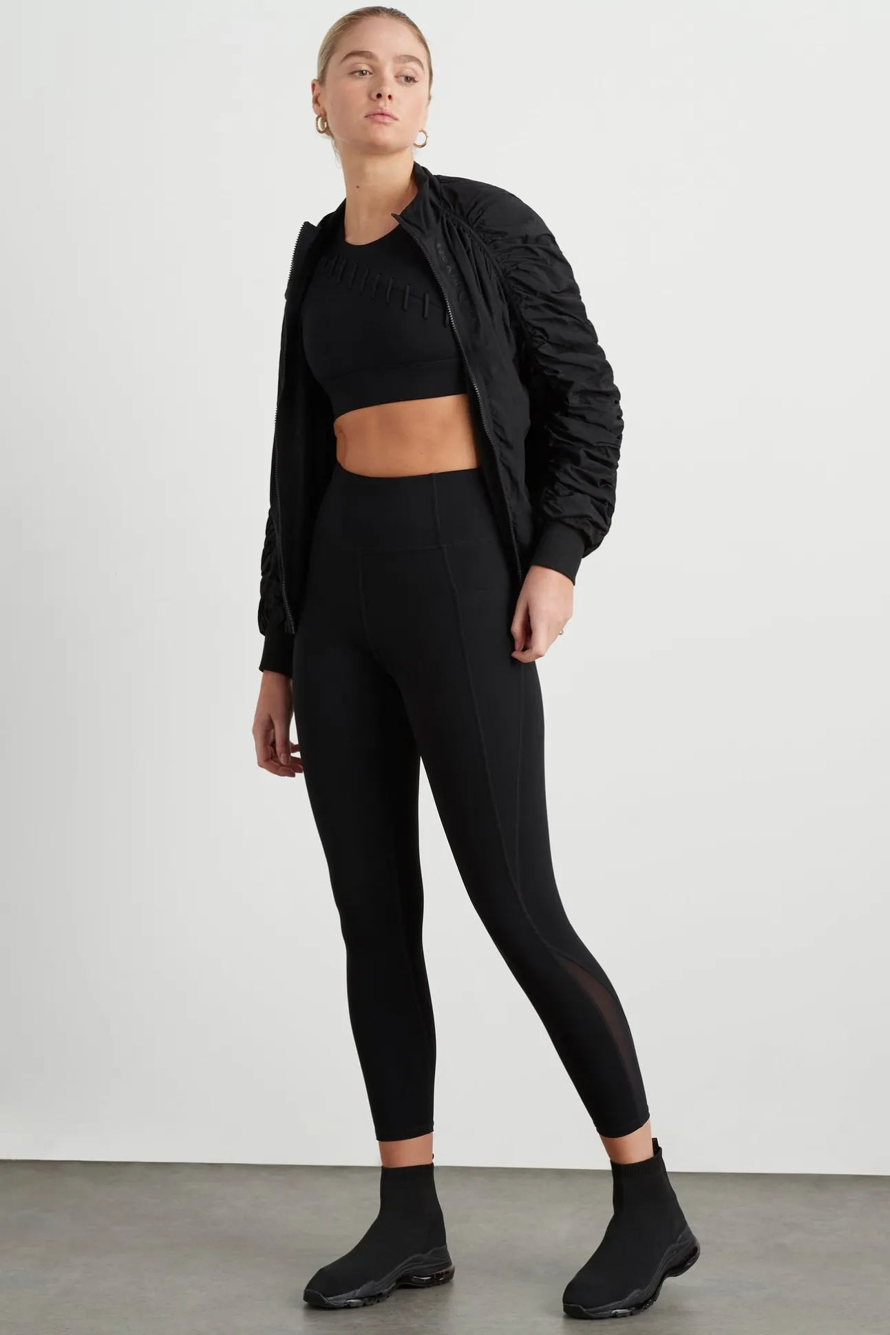 high_rise_mesh_detail__le_6.webp High Rise Mesh Detail 7/8 Legging 612
