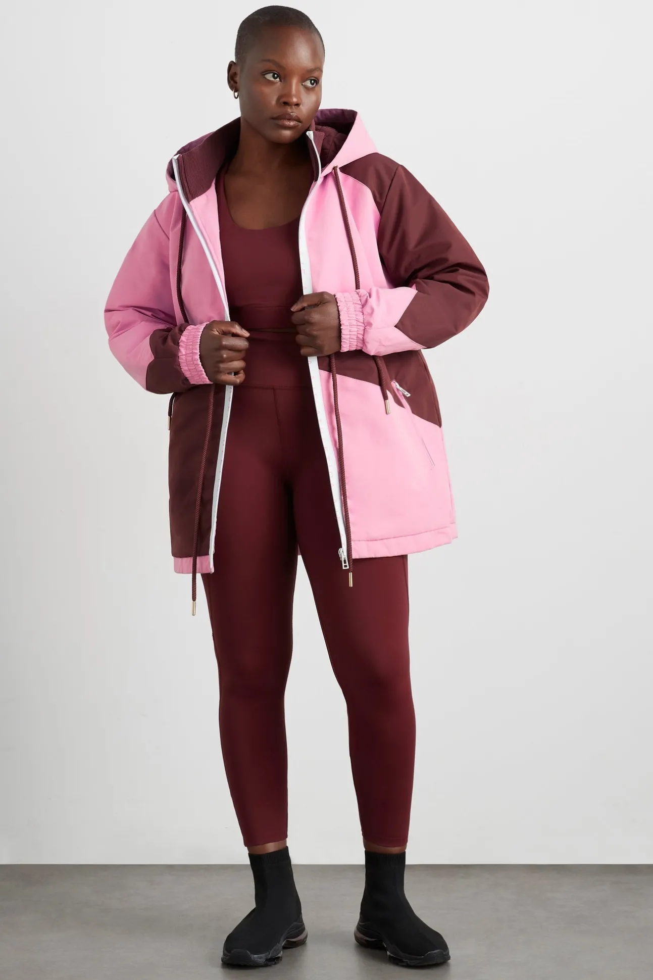 high_rise_twist__legging__10.webp High Rise Twist 7/8 Legging 223