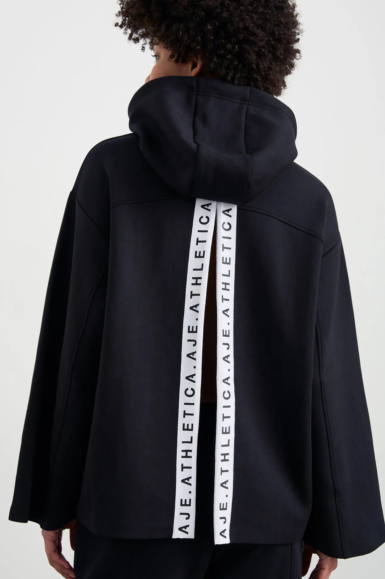 hooded_jumper__3.webp Hooded Jumper 432