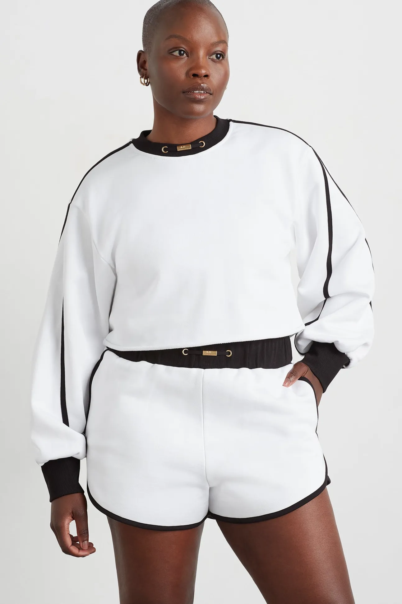 interlock_crop_sweater__6.webp Interlock Crop Sweater 413