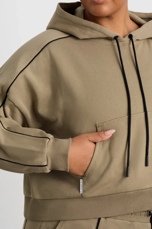 Kangaroo Pocket Hoodie 405