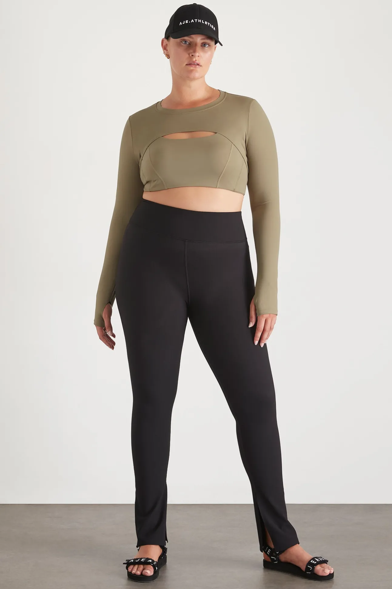 layered_crop_set__14.webp Layered Crop Set 356
