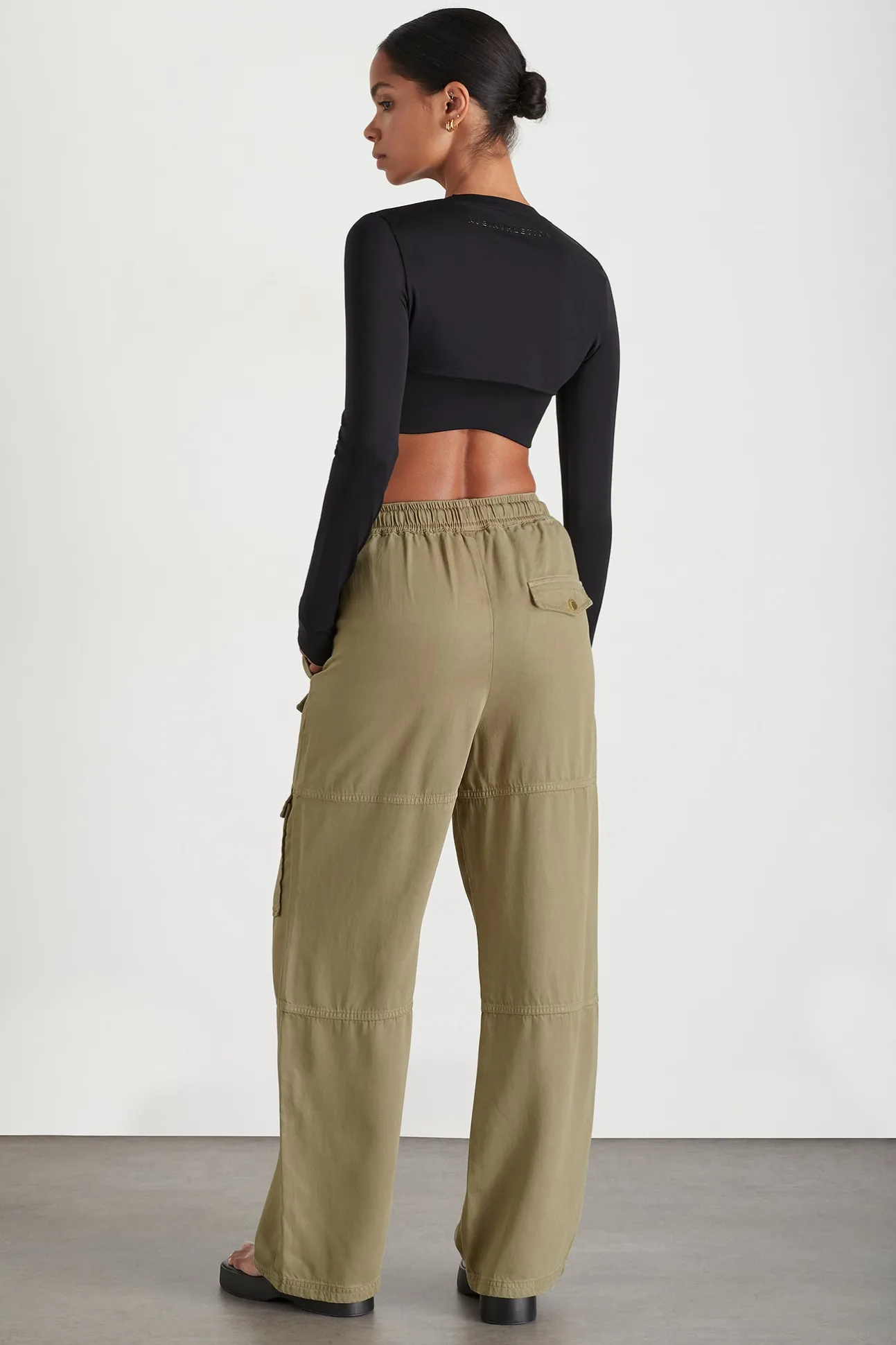 layered_crop_set__6-1.webp Layered Crop Set 356