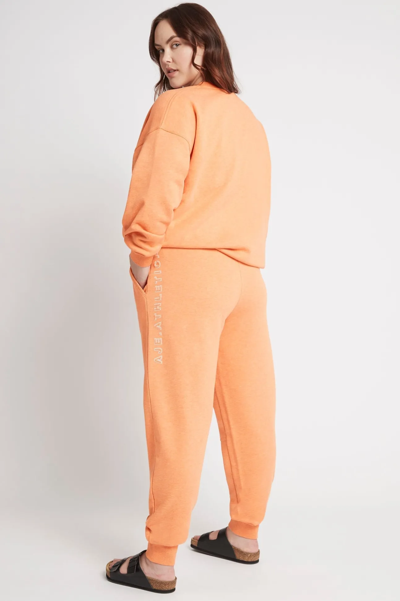logo_trackpants__12.webp Logo Trackpants 502