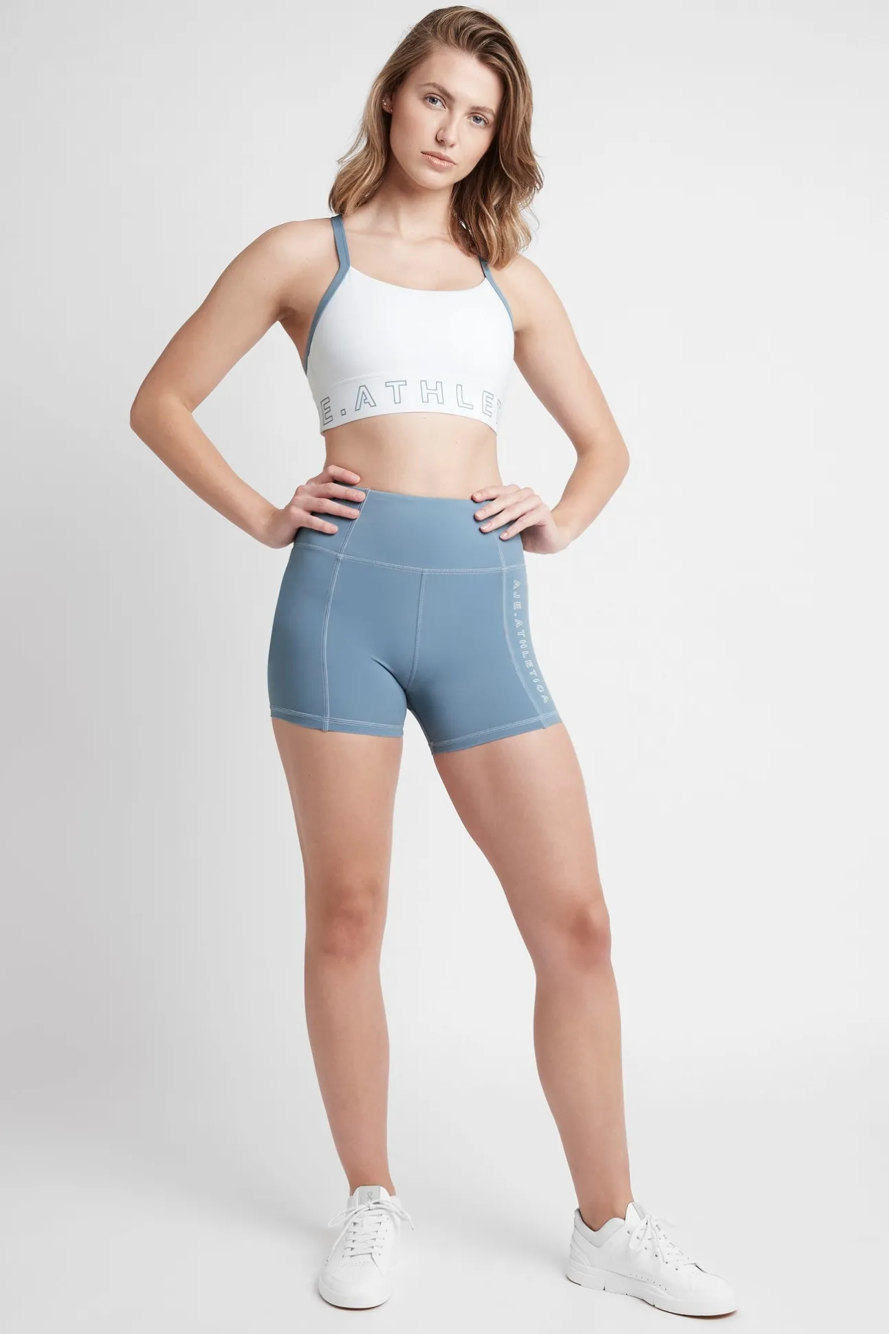 logotape_adjustable_strap_6-1.webp Logotape Adjustable Strap Sports Bra 307