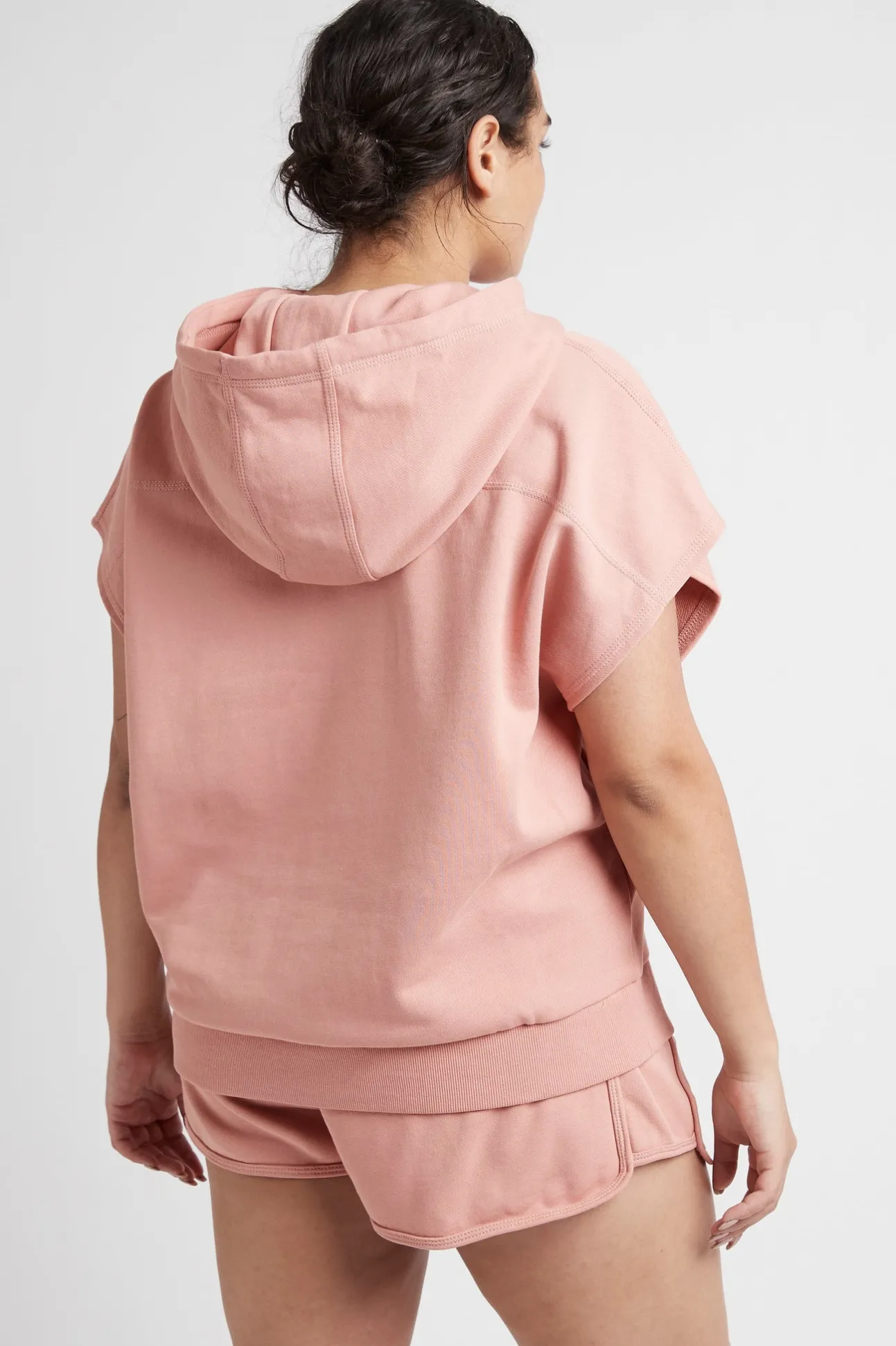 logotape_short_sleeve_hoo_14-1.webp Logotape Short Sleeve Hoodie 403