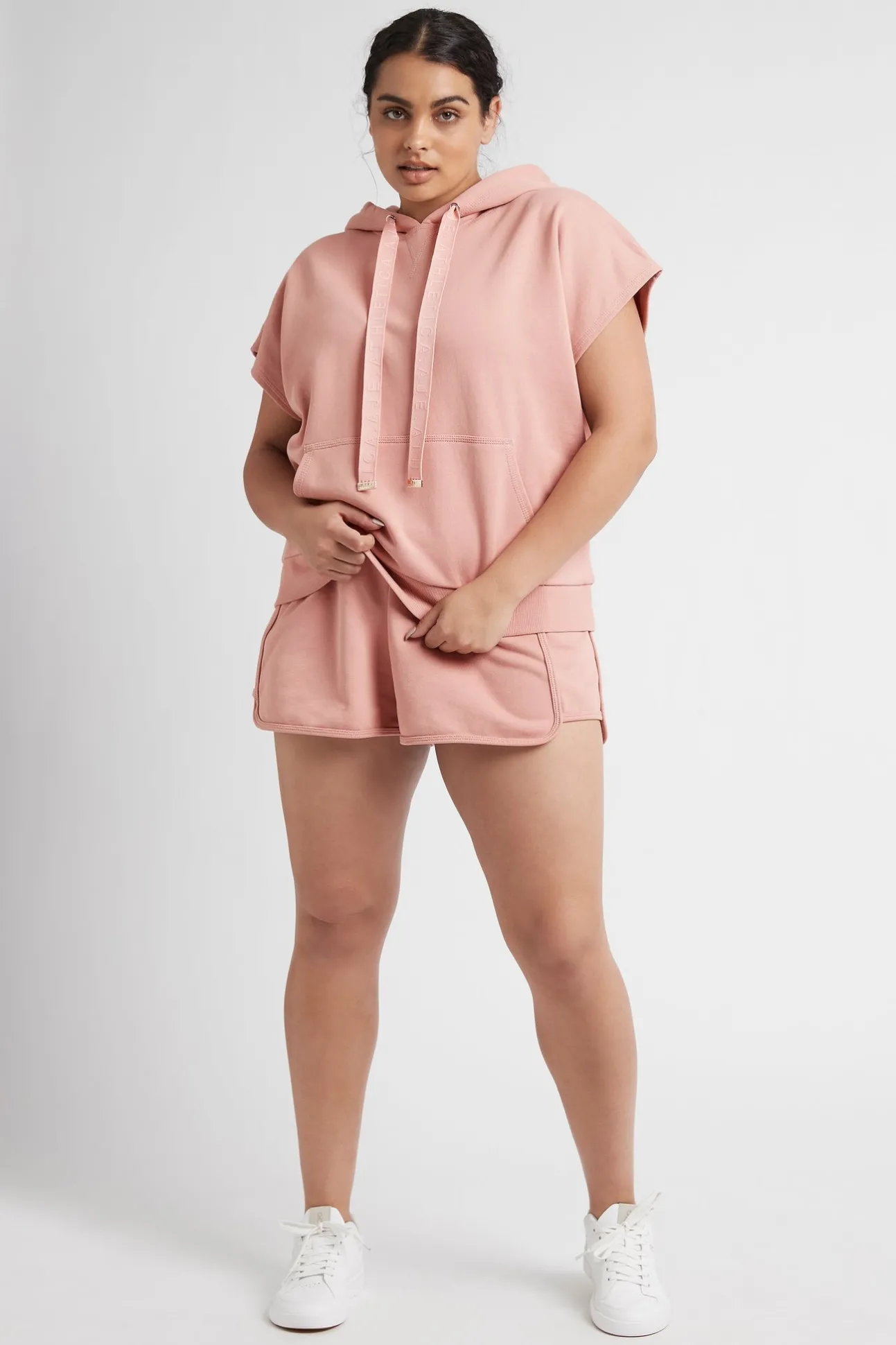 logotape_short_sleeve_hoo_15-1.webp Logotape Short Sleeve Hoodie 403