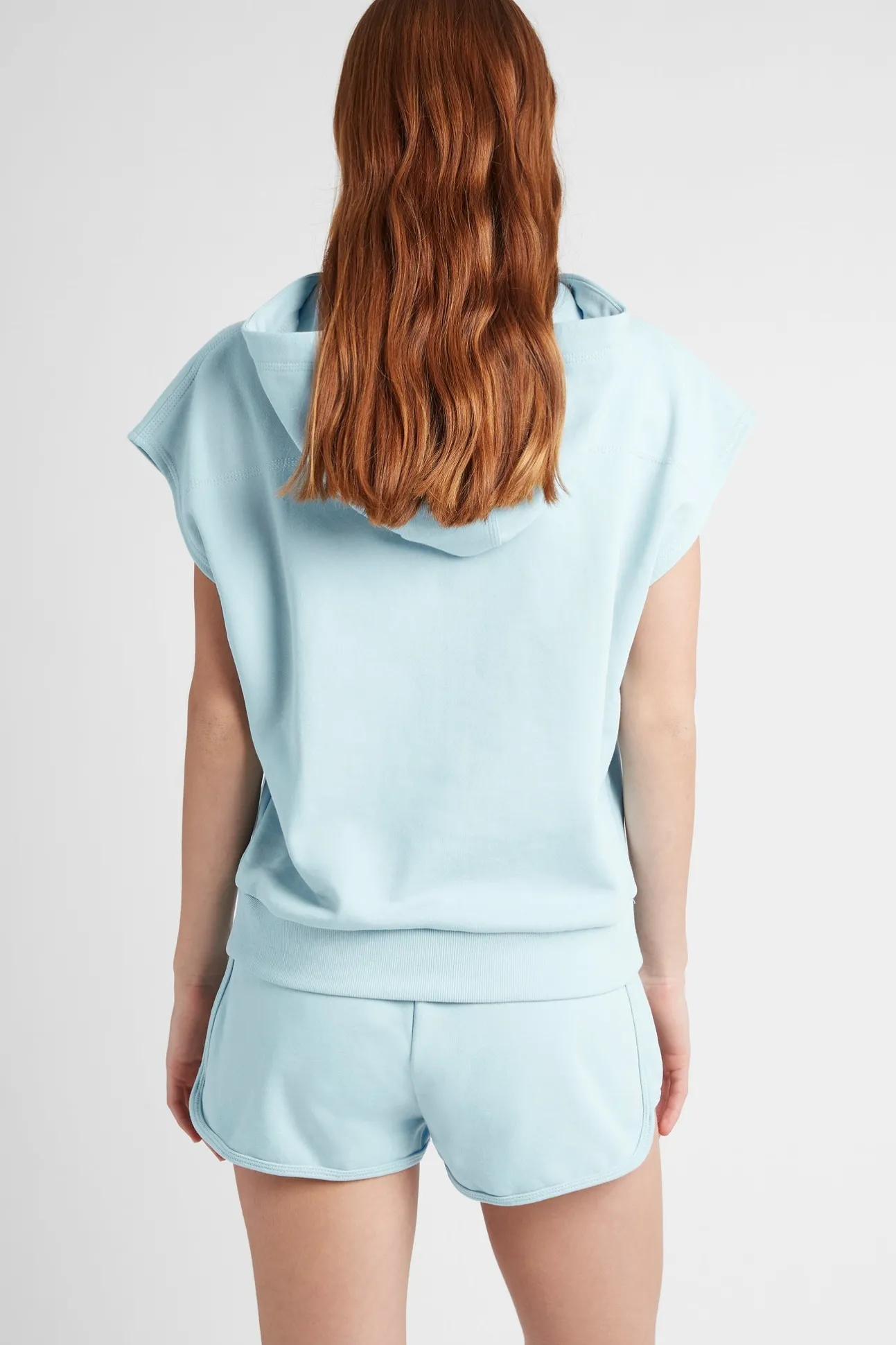 logotape_short_sleeve_hoo_4.webp Logotape Short Sleeve Hoodie 403
