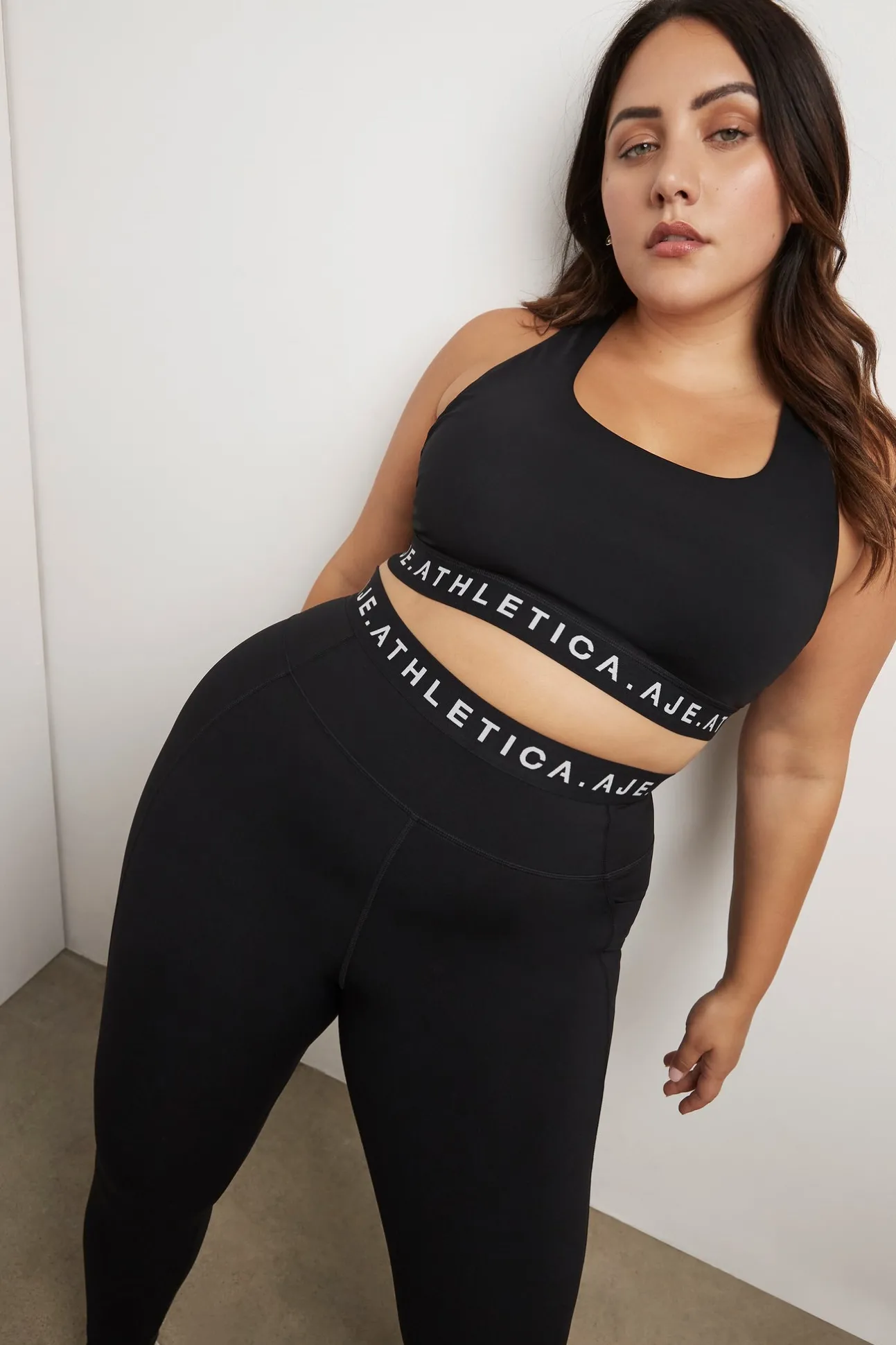logotape_sports_bra__12.webp Logotape Sports Bra 310