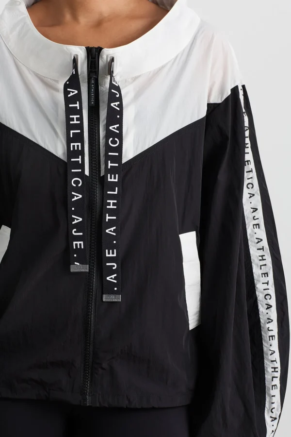 Logotape Spray Jacket 762