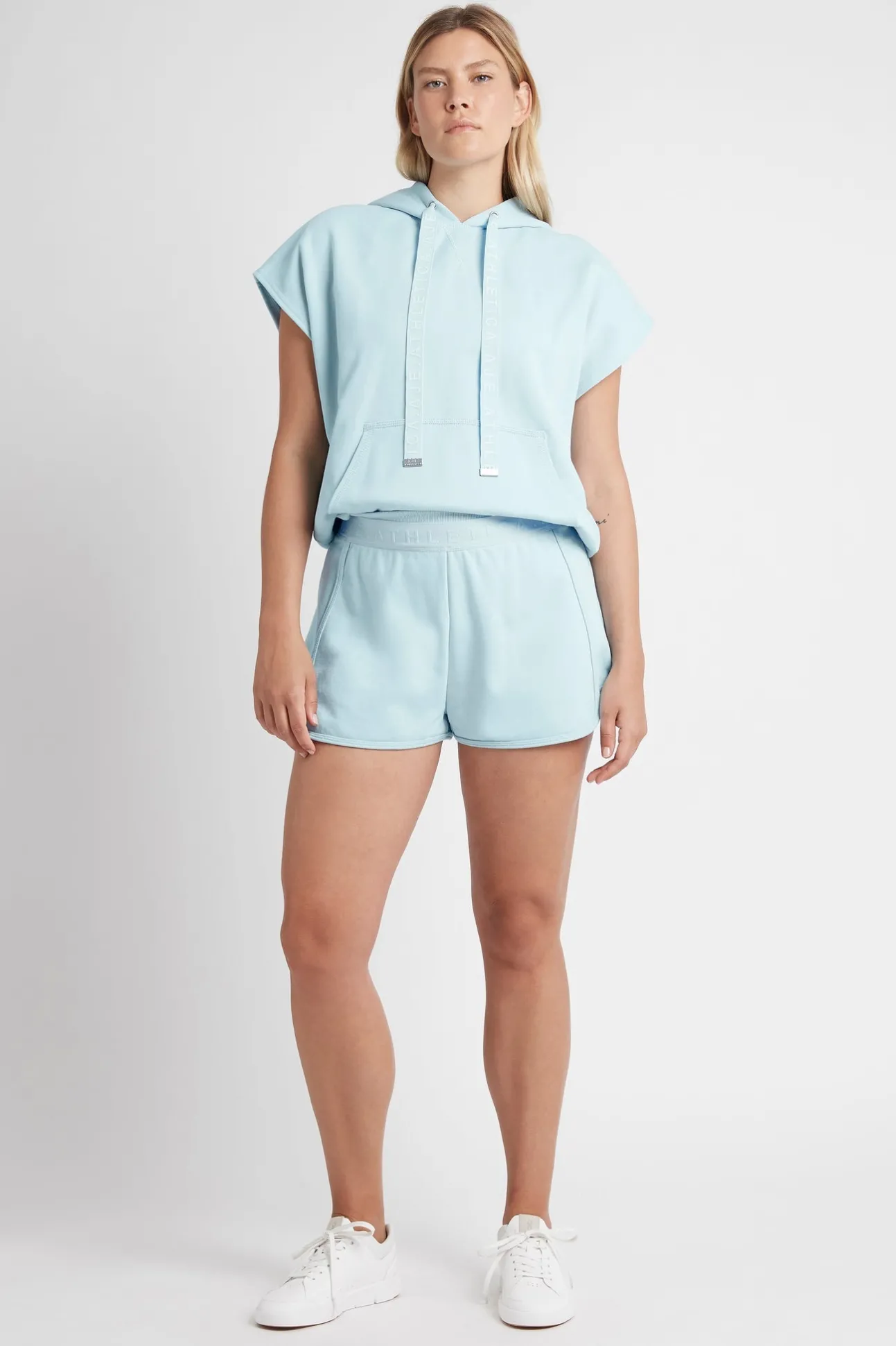 logotape_sweat_shorts__10.webp Logotape Sweat Shorts 604