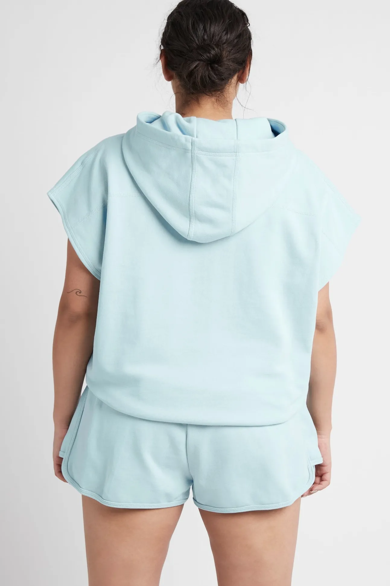 logotape_sweat_shorts__14.webp Logotape Sweat Shorts 604