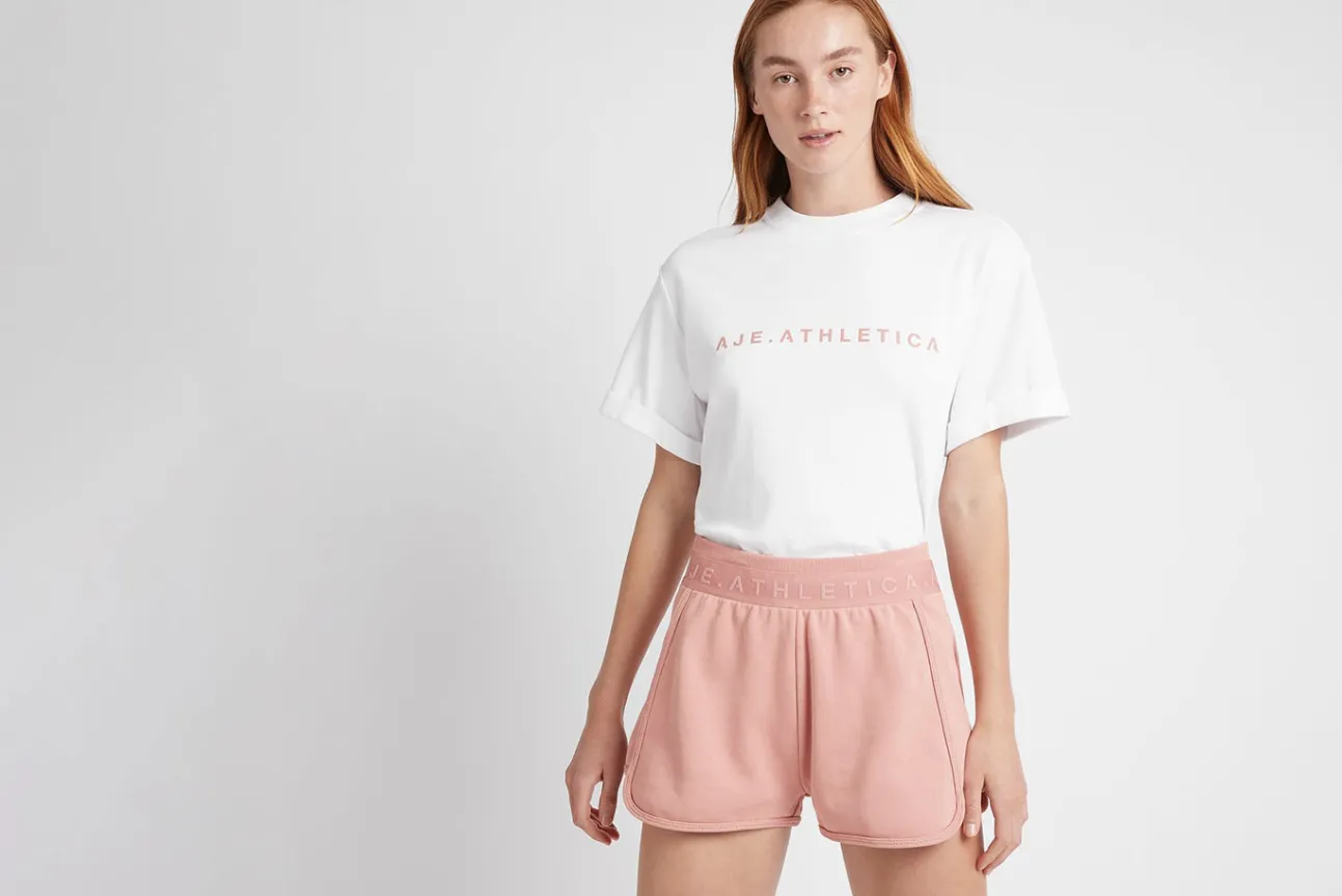 logotape_sweat_shorts__15-1.webp Logotape Sweat Shorts 604