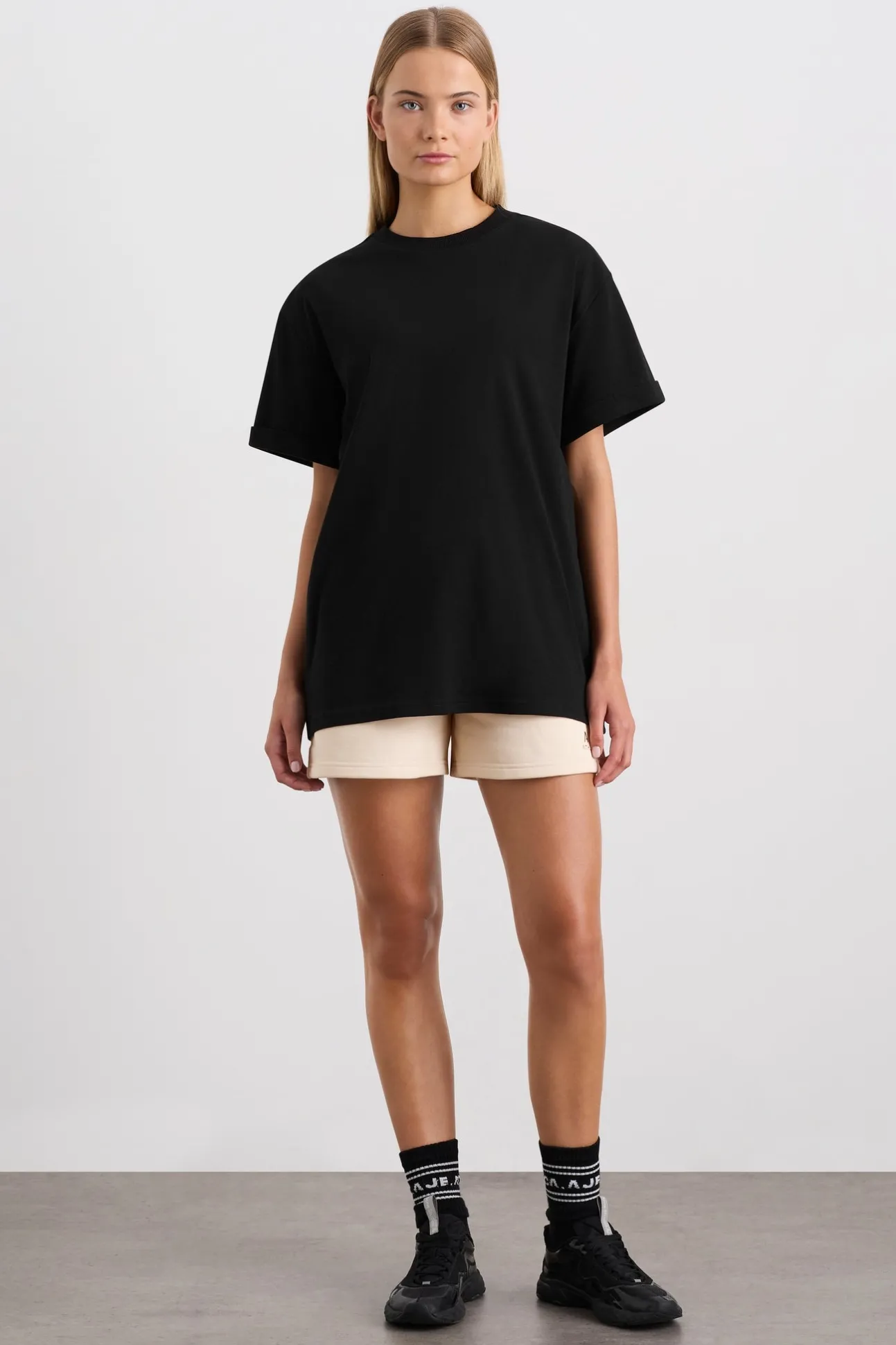 logotape_tee__2.webp Logotape Tee 102
