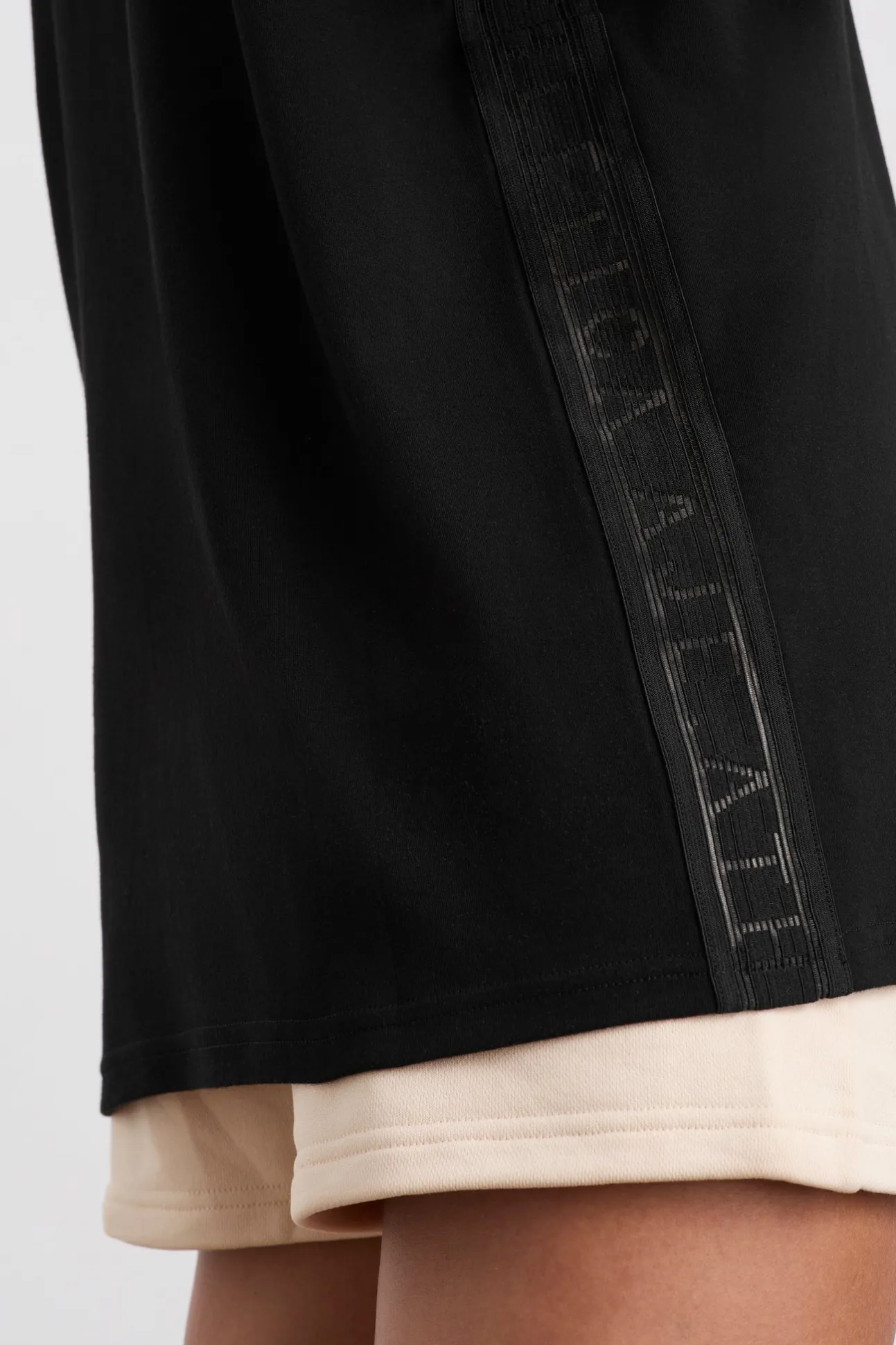 logotape_tee__3.webp Logotape Tee 102
