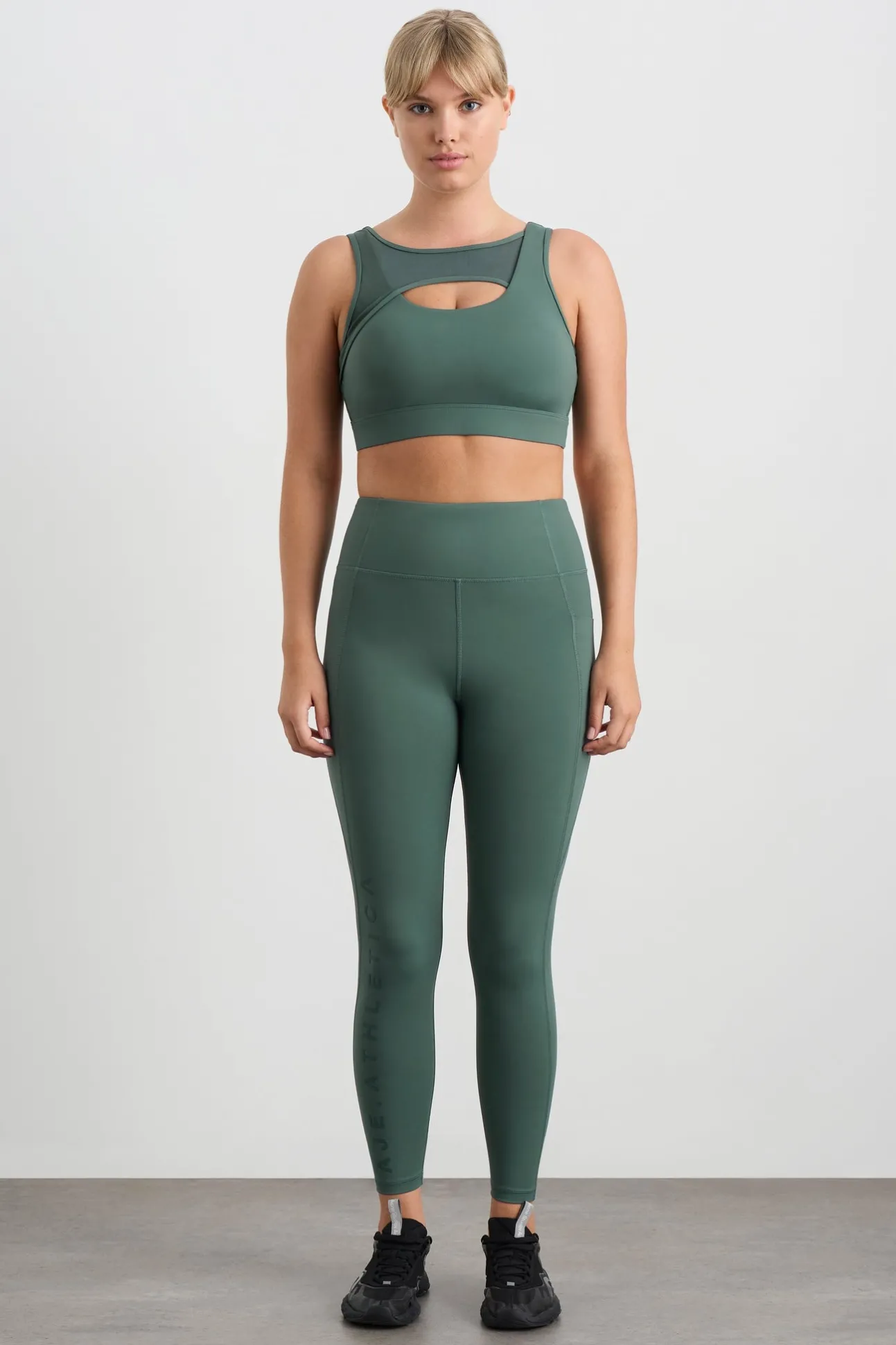 mesh_keyhole_front_bra__7.webp Mesh Keyhole Front Bra 371